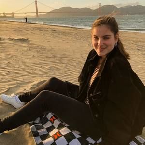 Meet your Posher, Jillian